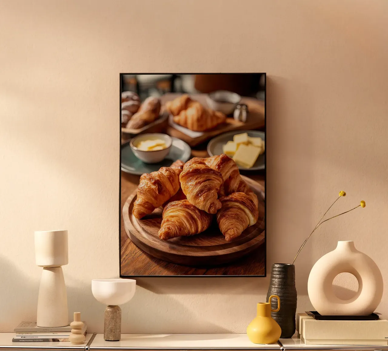 croissant plexiglass da Luke Yaeger