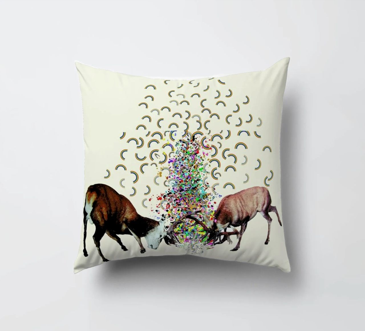 creating rainbows cuscino da Brian Buckley