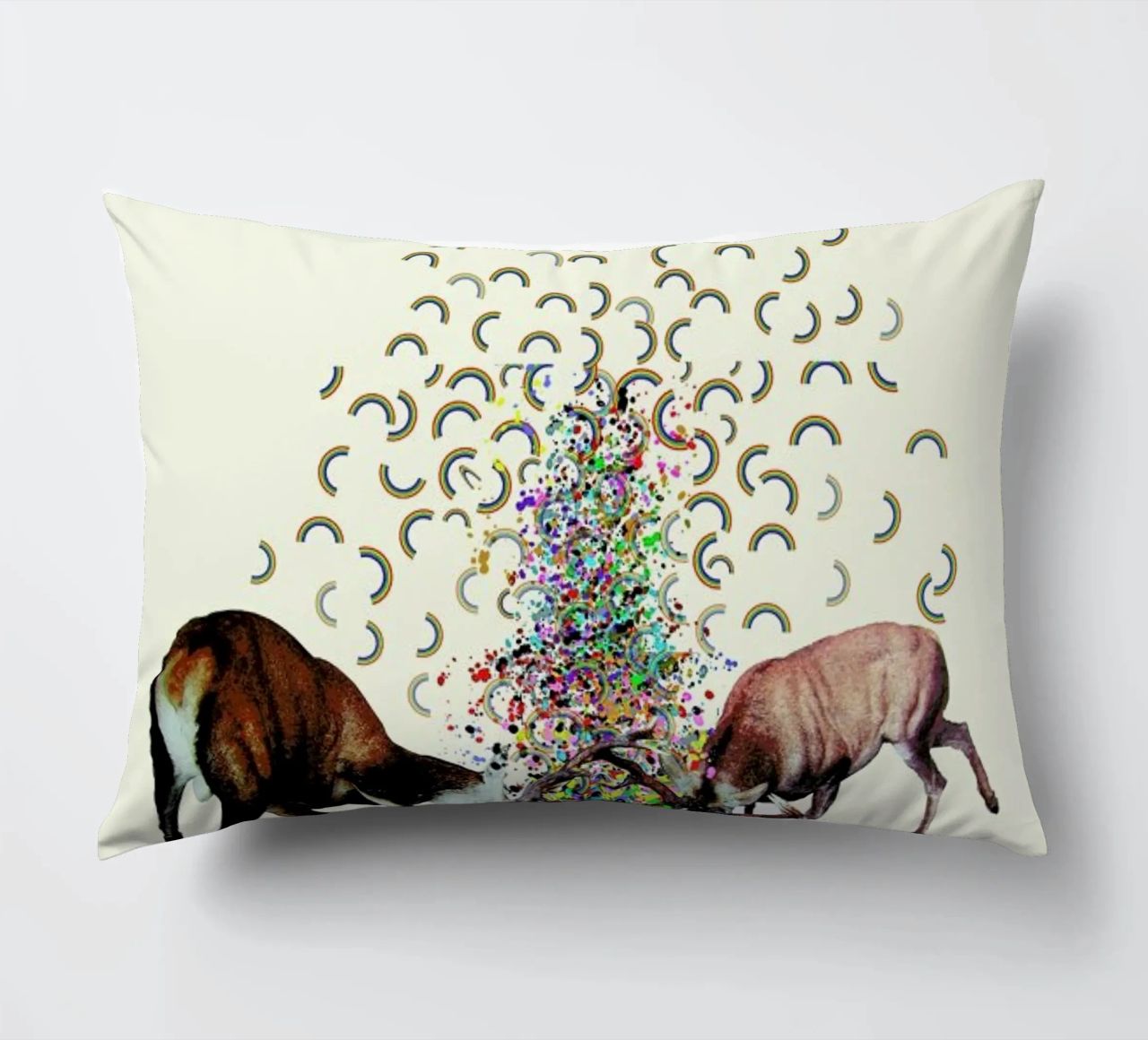 creating rainbows cuscino da Brian Buckley