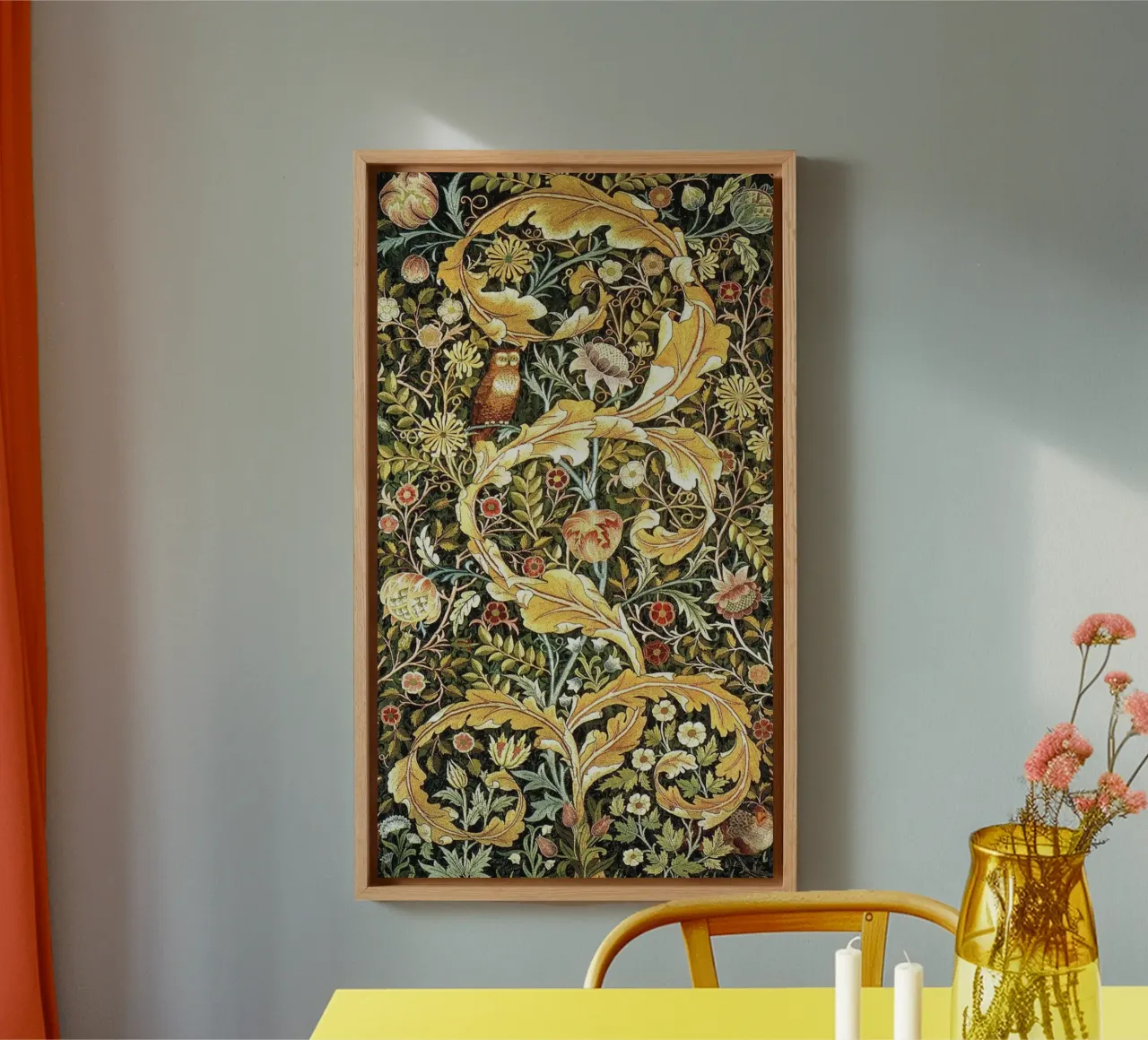gufo selvatico appollaiato sulle foglie william morris tela con Cornice a cassetta da komo store