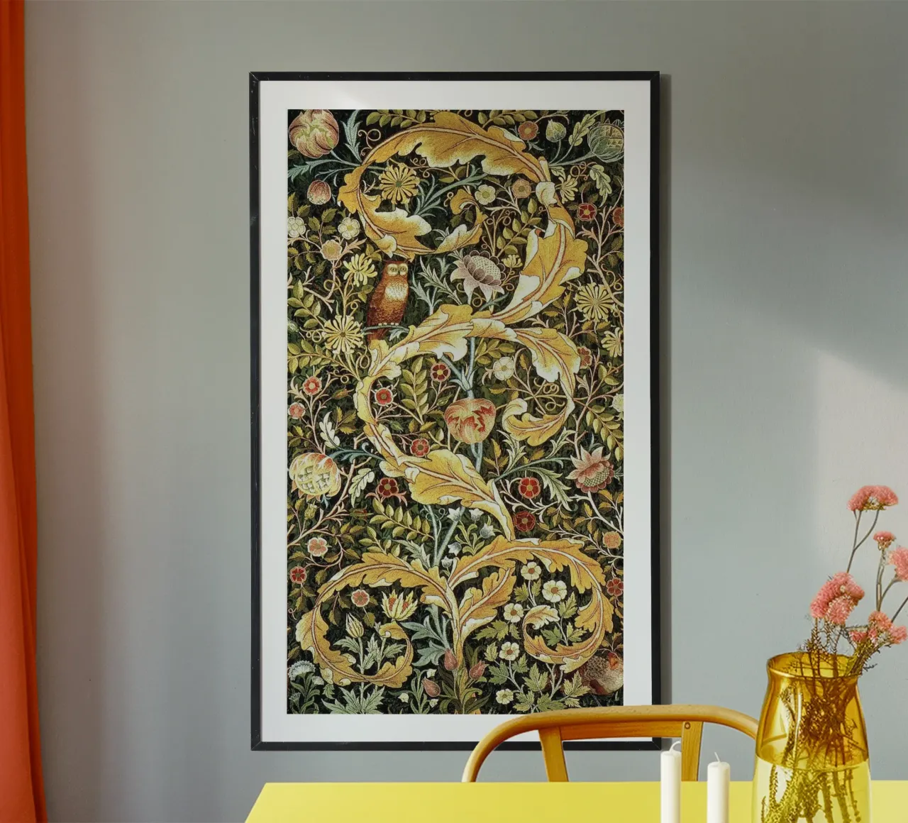 gufo selvatico appollaiato sulle foglie william morris poster con telaio in legno da komo store