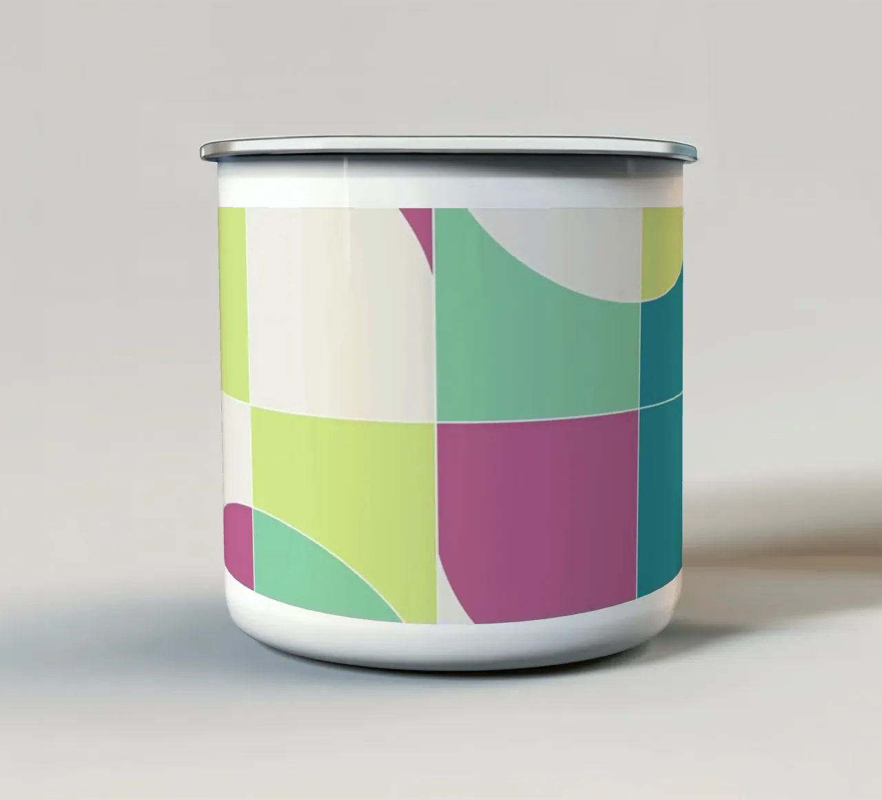 Bold Geo Tiles 04 tazza in smalto da designdn