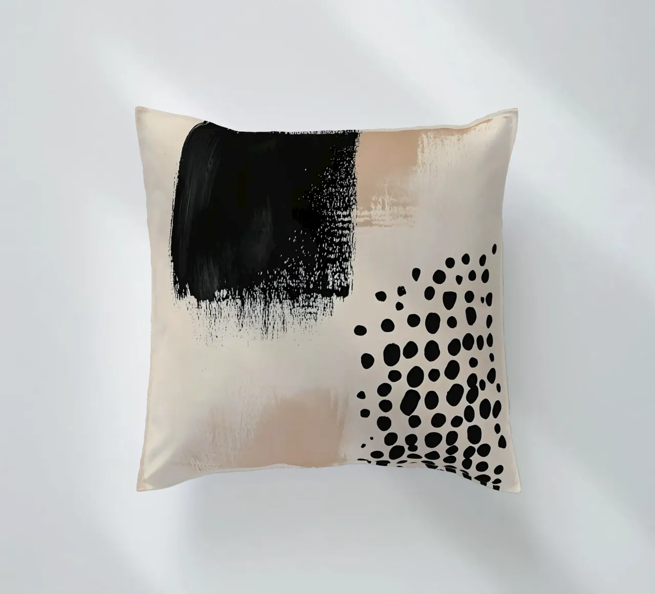 Black and Beige Abstract cuscino da Gypsy Galleria