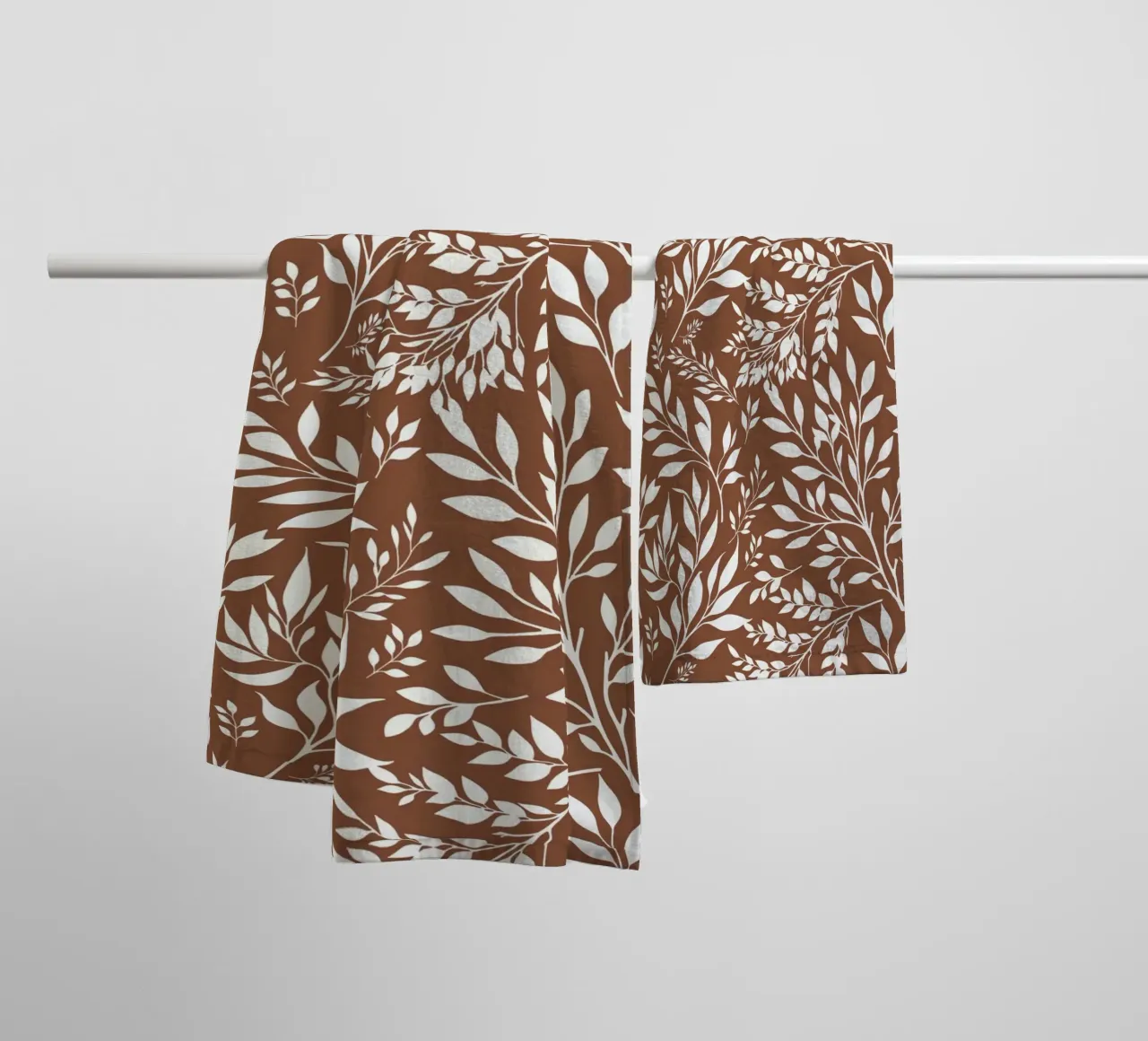 Takken Botanische print Bruin en Wit badhanddoek van SilverPegasus