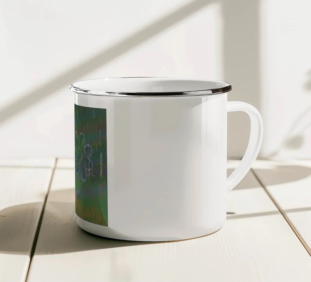 Due fiori davanti a uno sfondo artistico tazza in smalto da Something for you