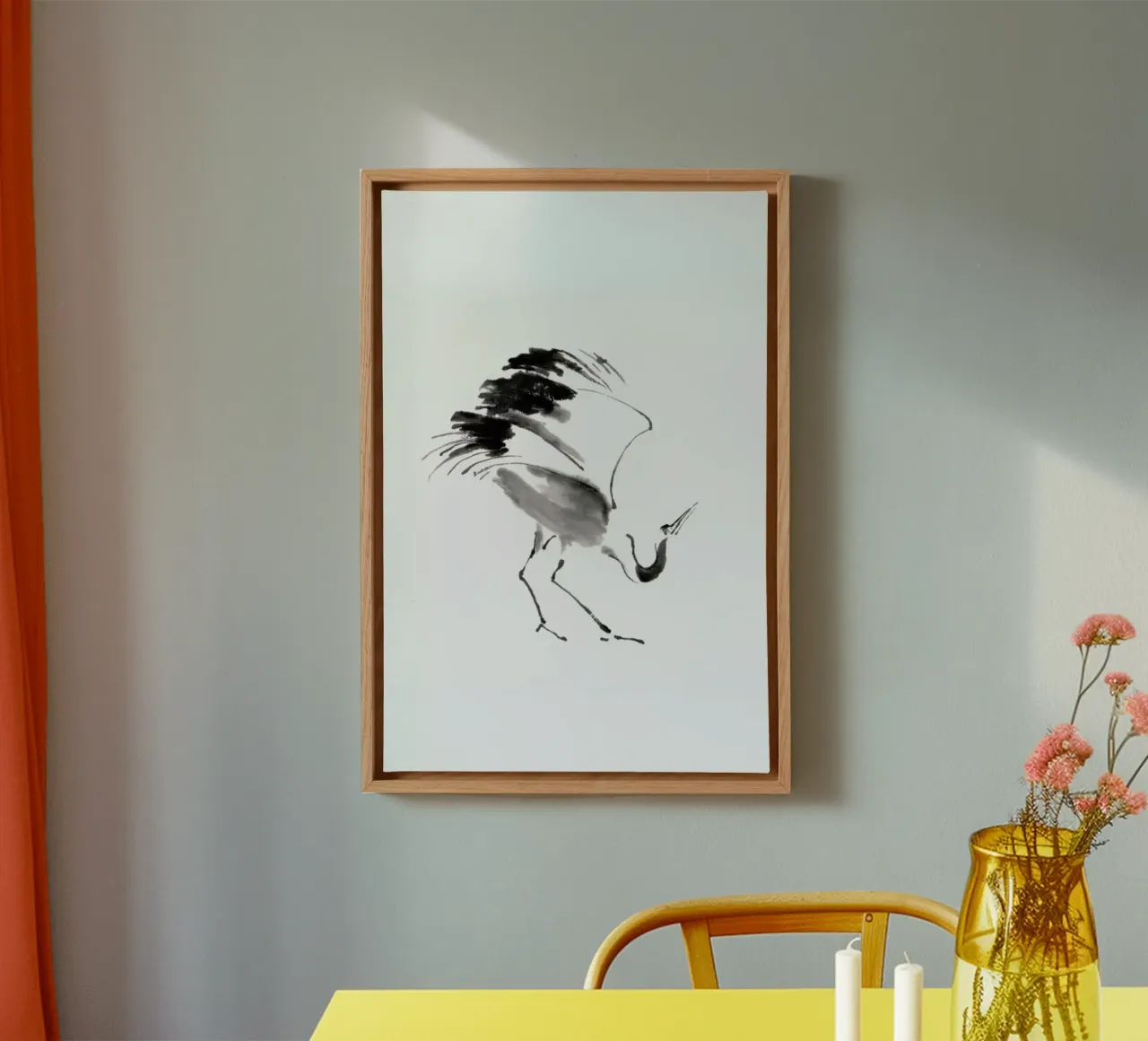 Bowing Crane II tela con Cornice a cassetta da Flora & Fauna