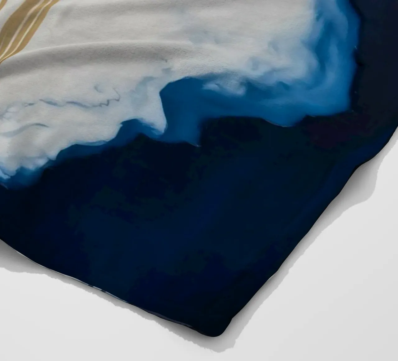 Aumento della fusione dorata coperta in pile da Monarch Arc