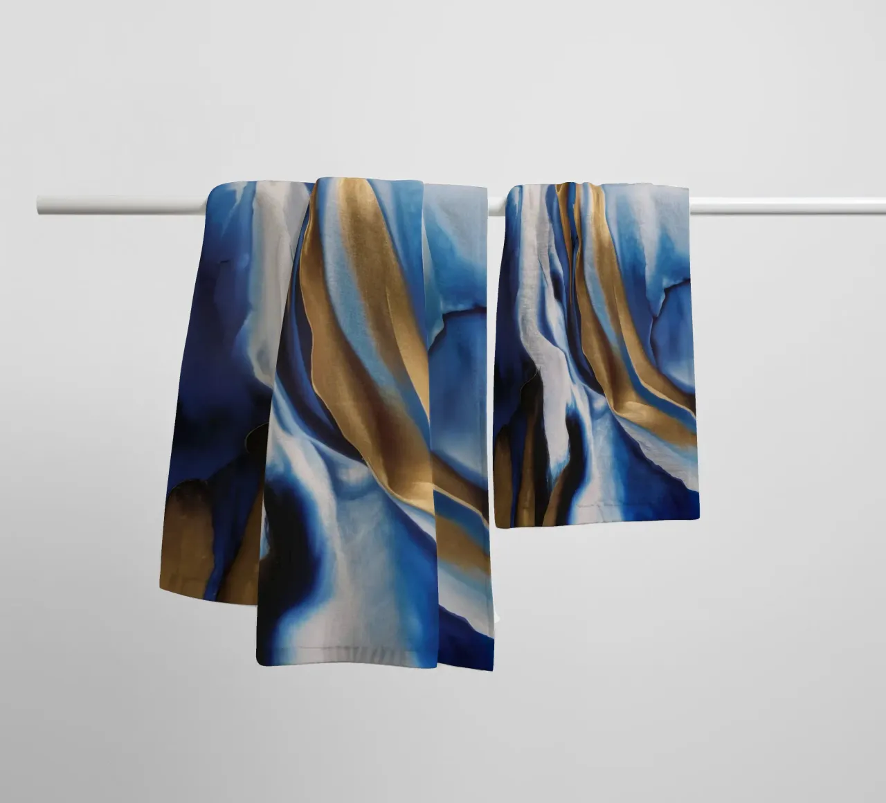Feu à vagues en cascade serviette de bain de Monarch Arc