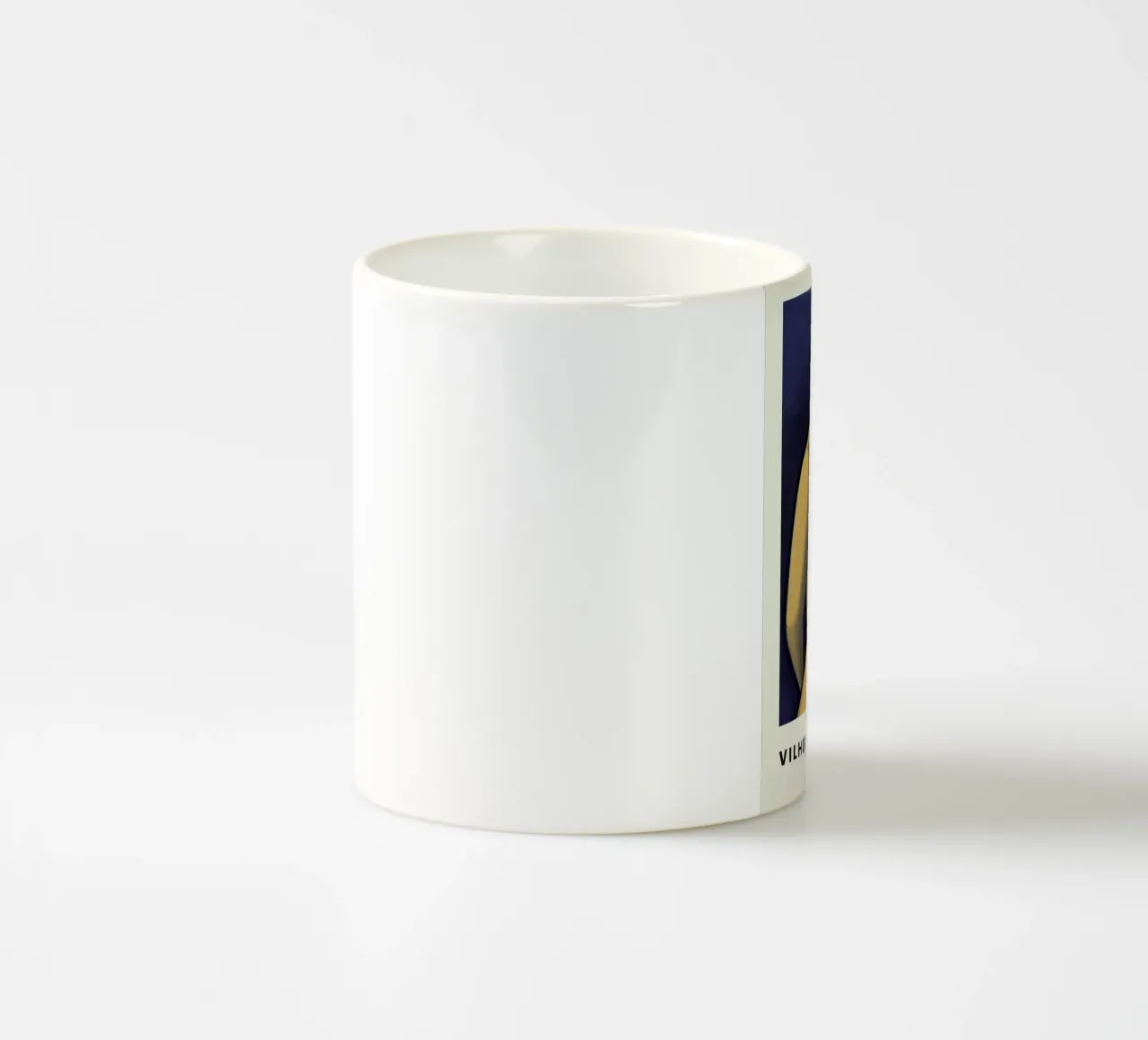 Lundstrøm - Female Model tazza in ceramica da Vintage by JUNIQE