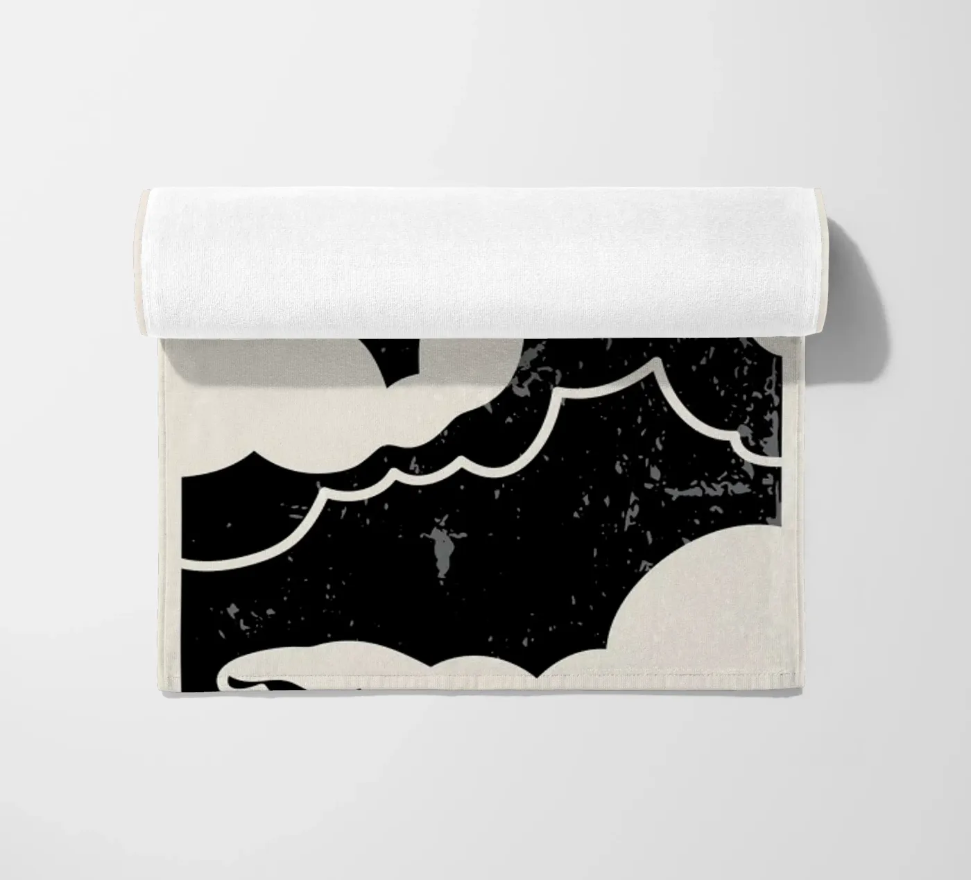 Sun Through Clouds strandhanddoek van Graphite