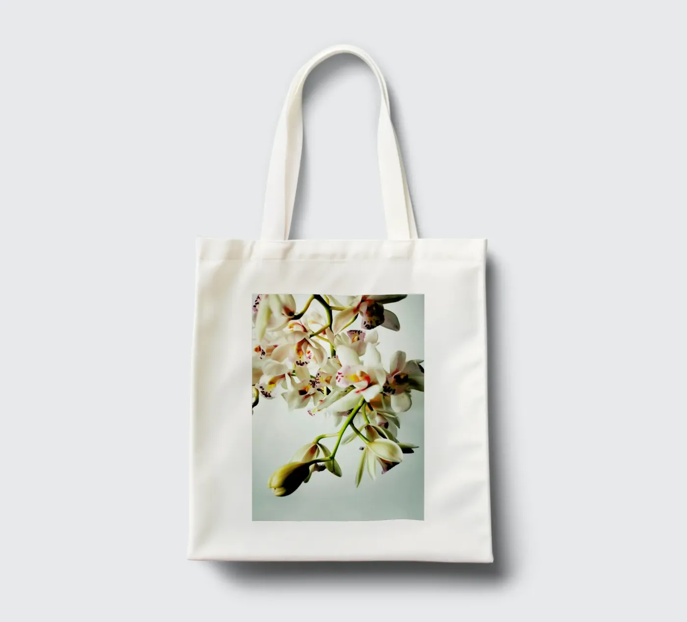 Tiny Orchids tote bag by Angelo Cerantola