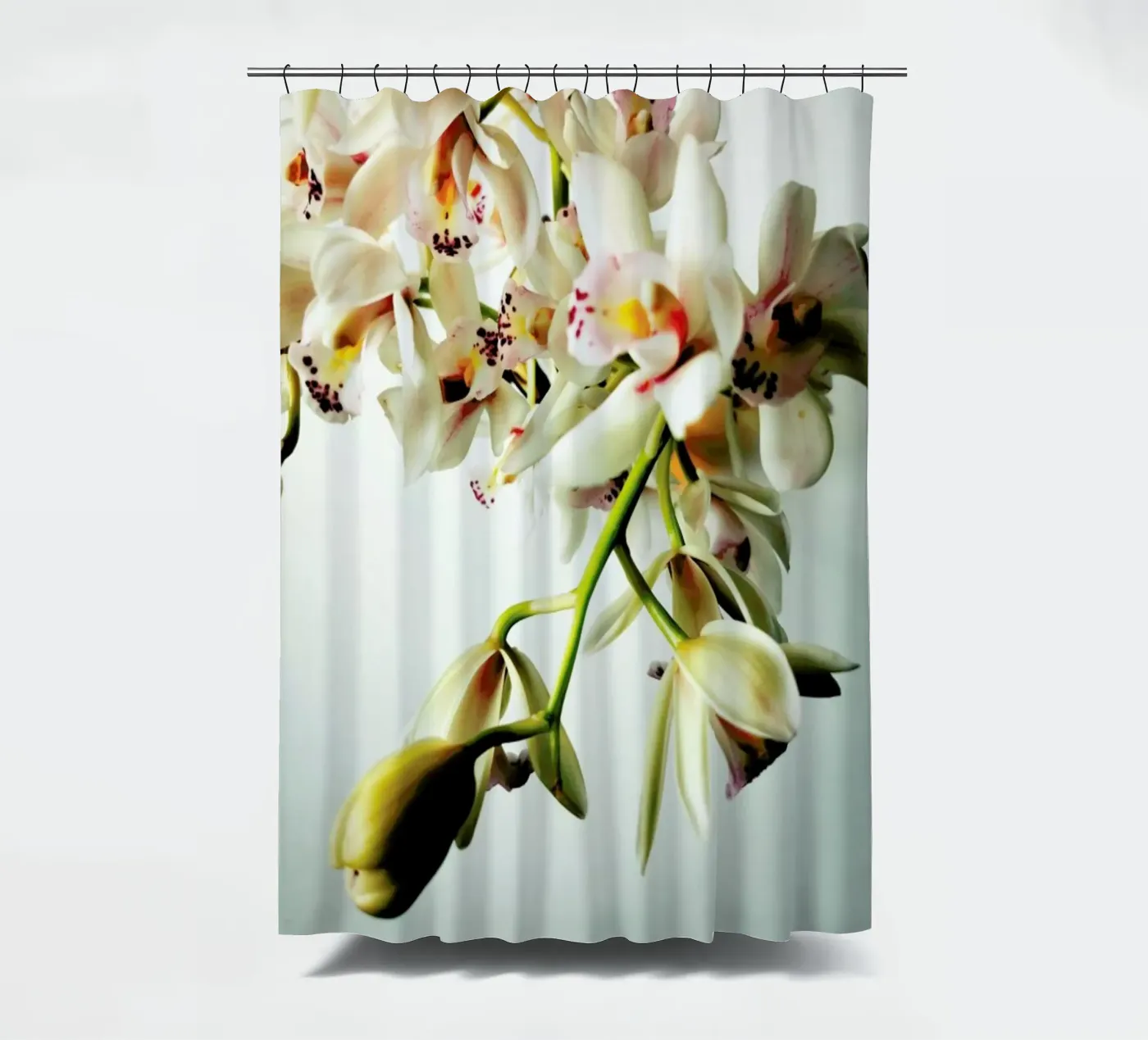 Tiny Orchids douchegordijn van Angelo Cerantola