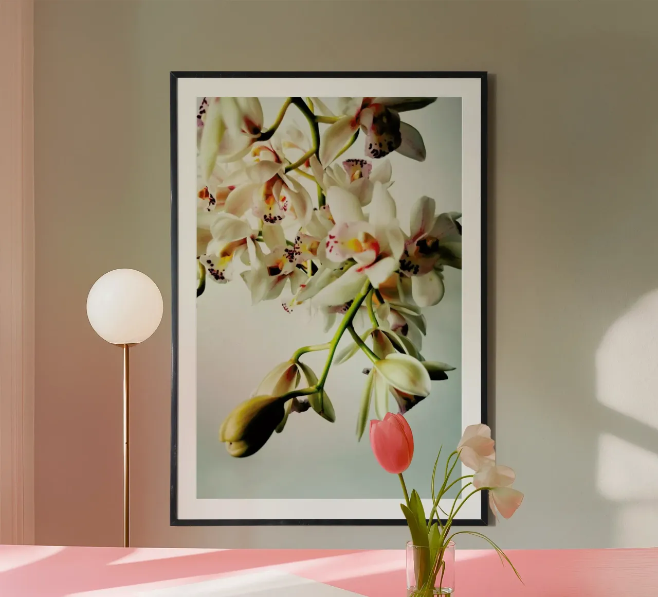 Tiny Orchids poster van Angelo Cerantola