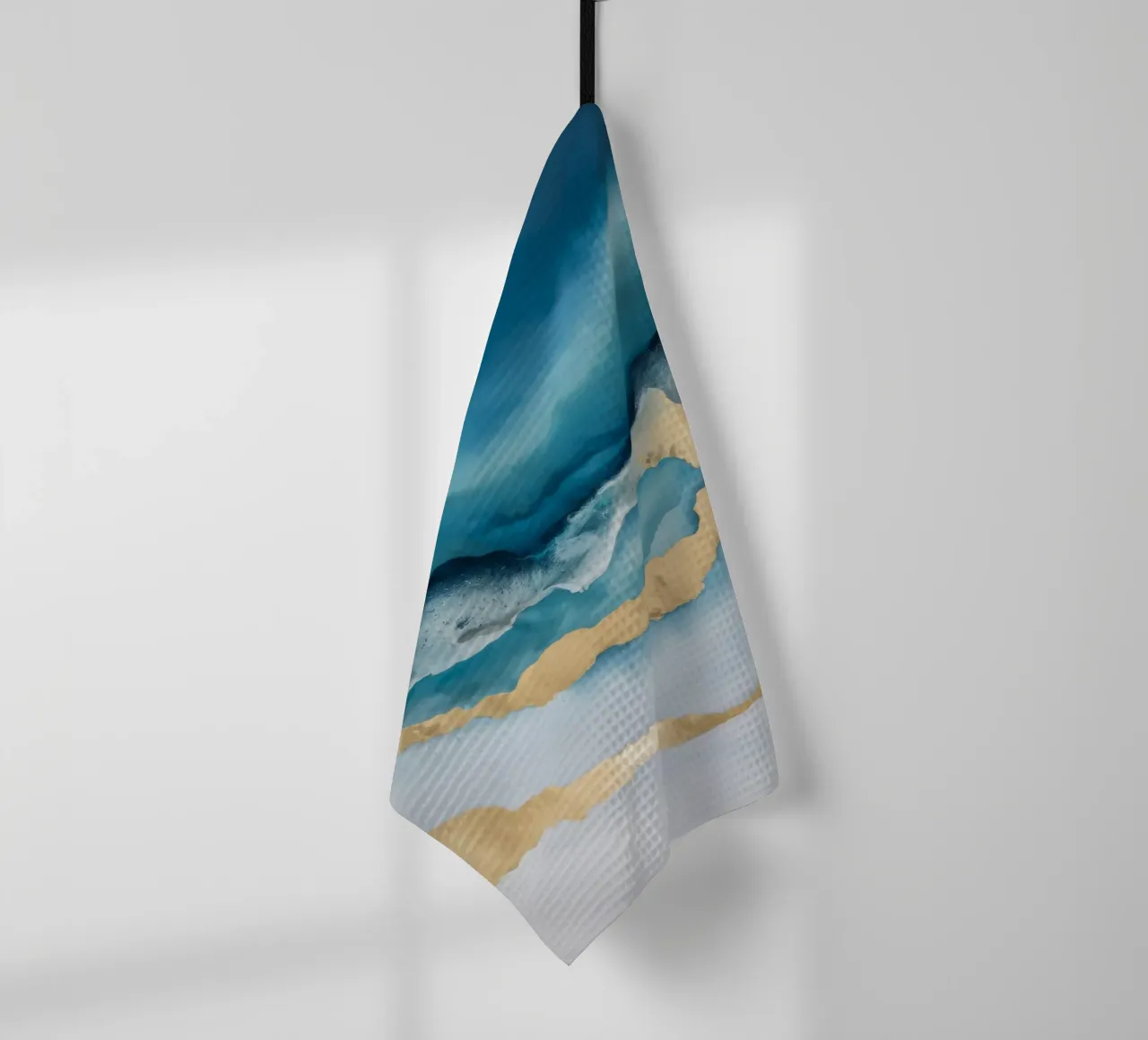 Küstenschicht Traum Geschirrtuch von Monarch Arc