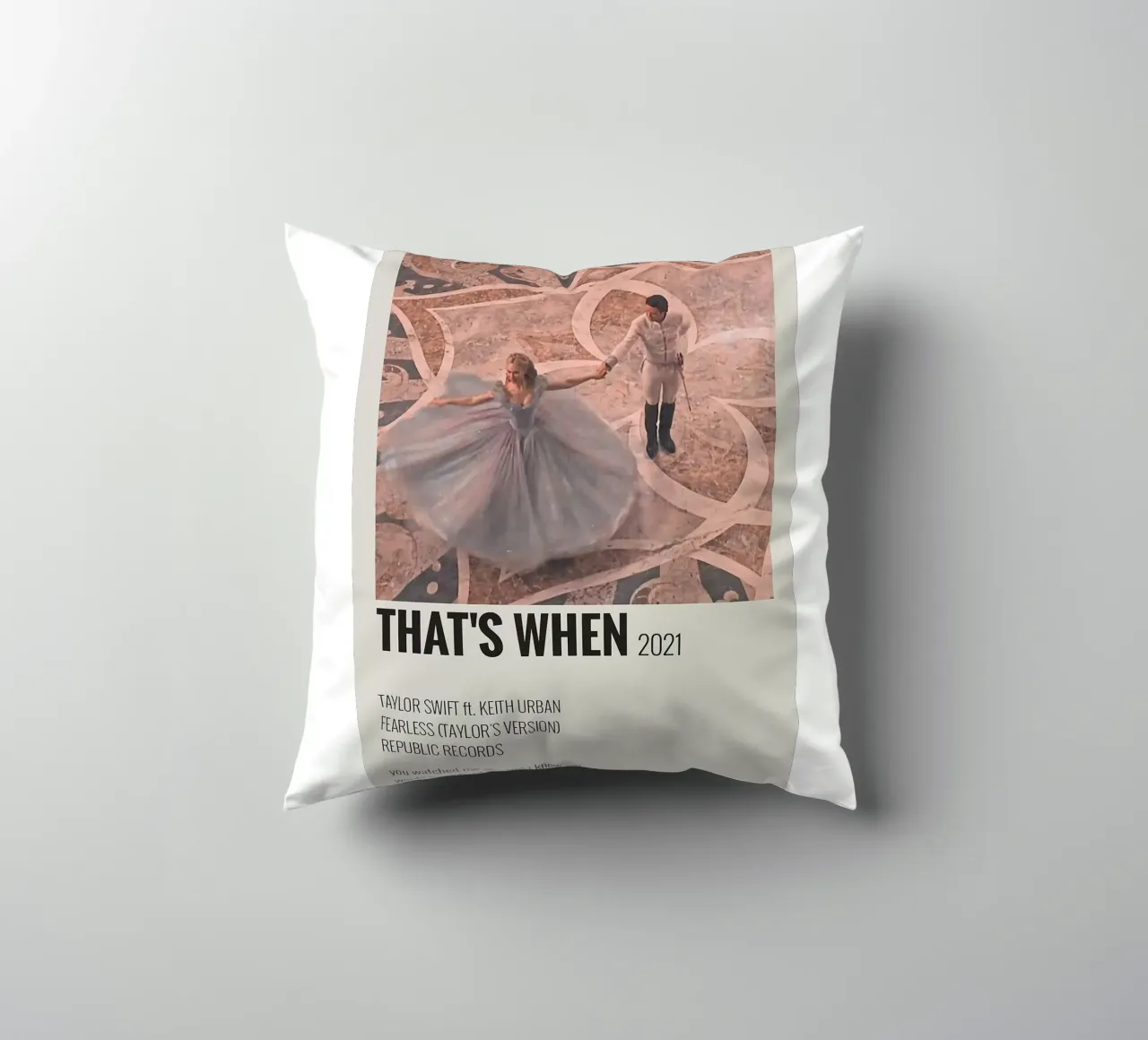 That's When 2021 - Taylor Swifts decorative cushion by HUMMERSONIC