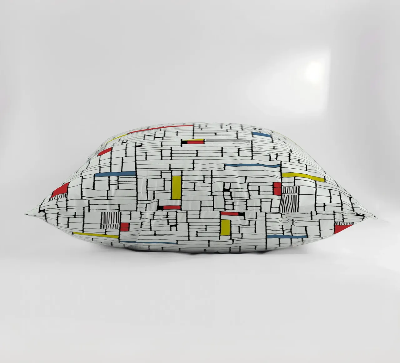 Computer Graphic primary colours cuscino da Hemingway Design