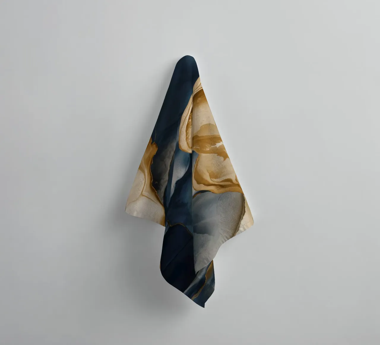 Gouden Emberader badhanddoek van Monarch Arc