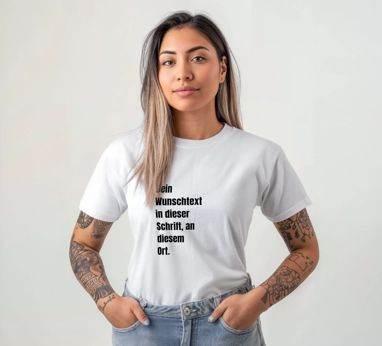 Wunschtext in schwarz weiß T-Shirt von WORTSPIEL
