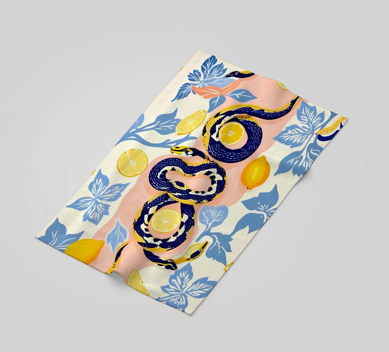 Serpenti e limoni telo mare da 83oranges.com