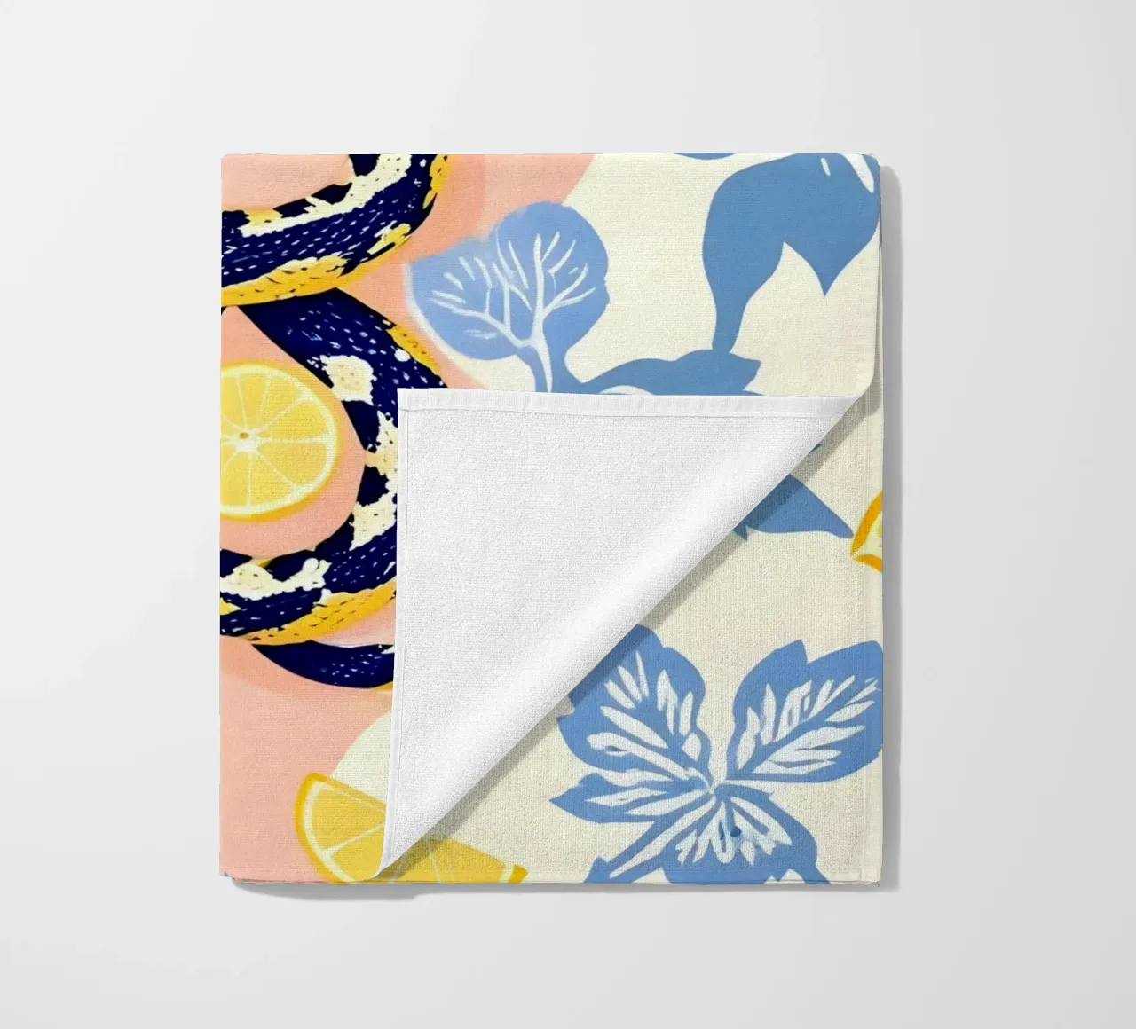 Serpenti e limoni telo mare da 83oranges.com