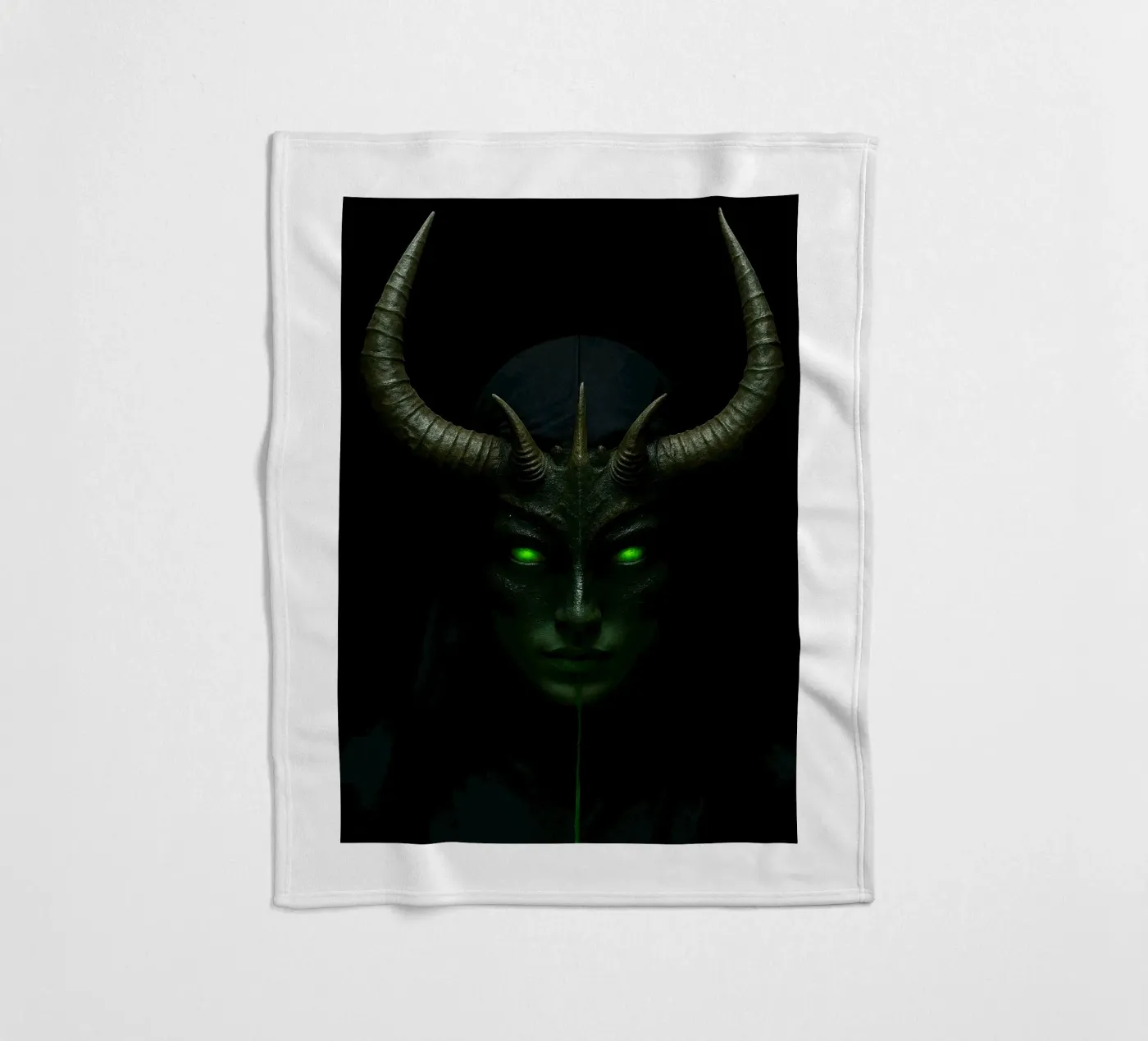 devil nun Fleecedecke von Rawghenee