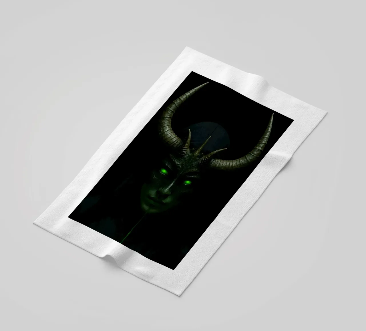 suora del diavolo telo mare da Rawghenee