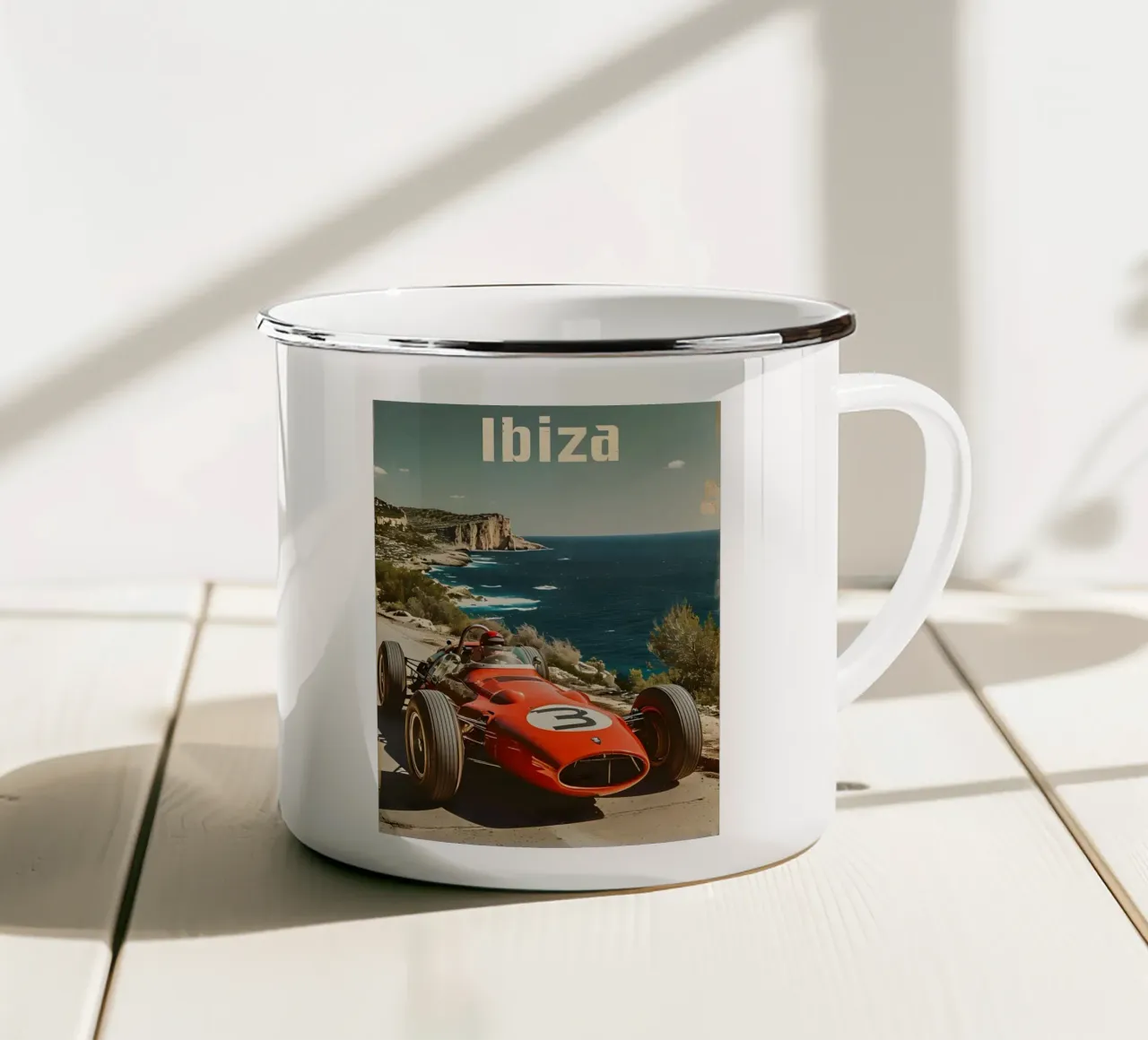 Auto da corsa d'epoca Ibiza tazza in smalto da Vintage Travel Art