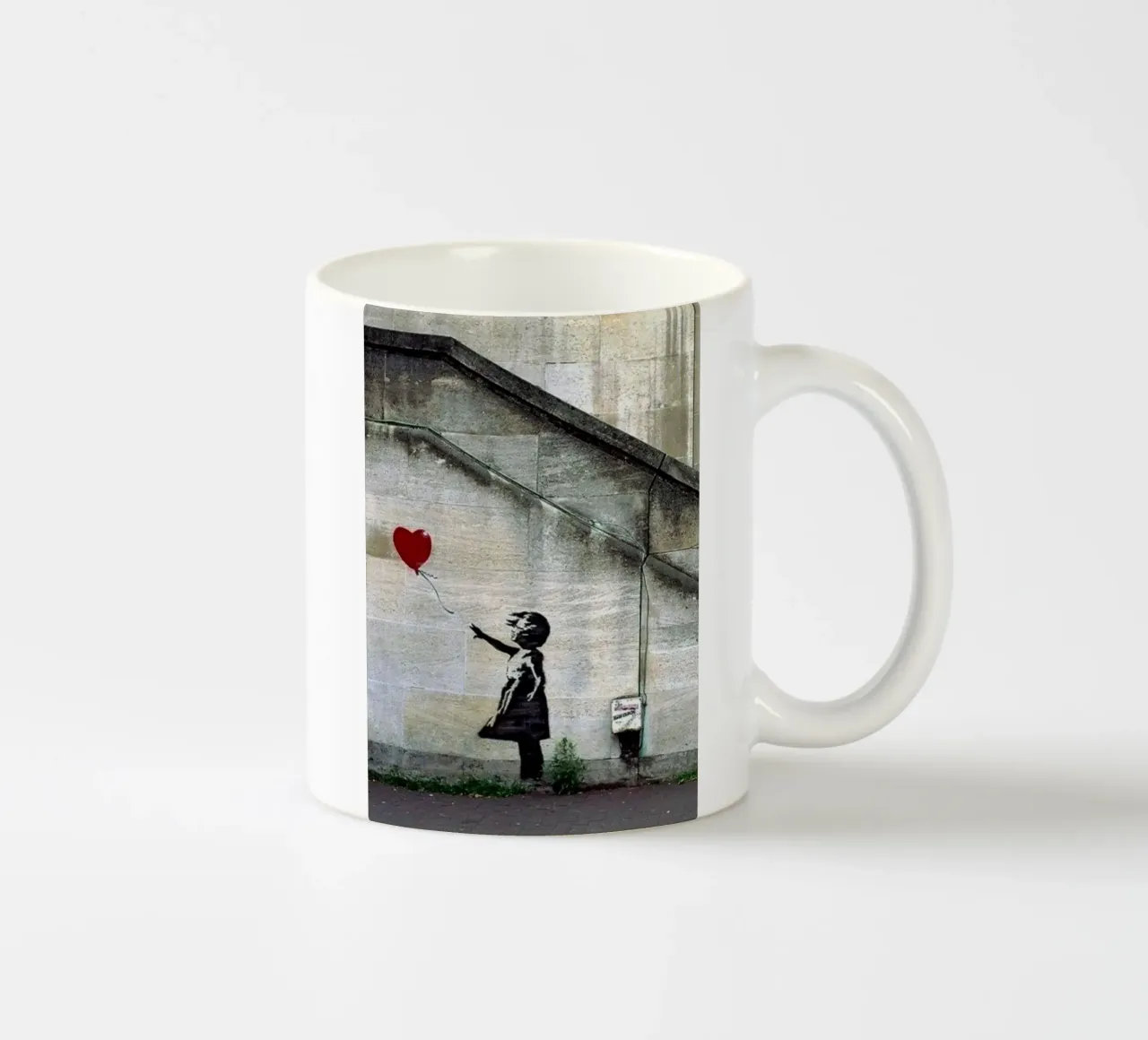 Ballon rosso nel cielo tazza in ceramica da Betty Shops