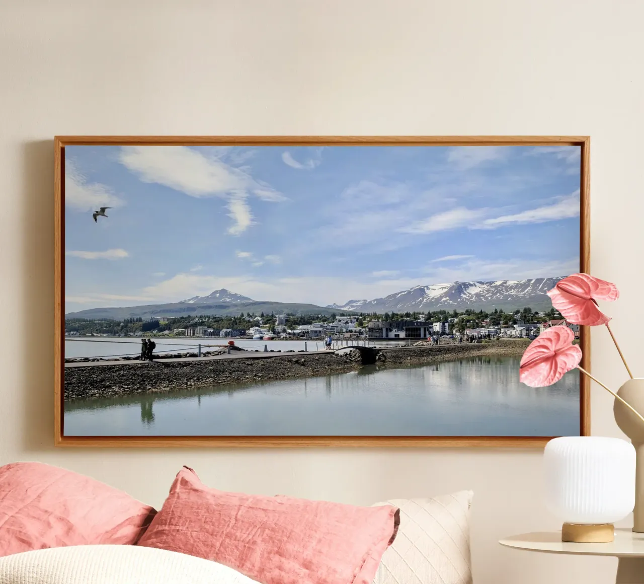 Akureyri, IJsland, motief 2 canvas met Baklijst van ZAMART - Fotografie