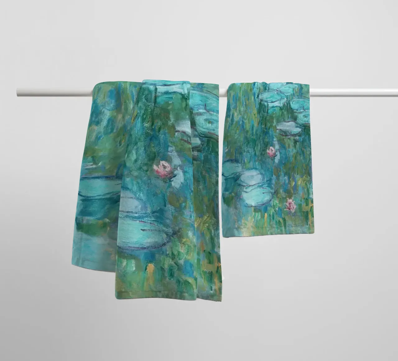 Monet Water Lilies (c. 1915) asciugamano da bagno da apoloprints