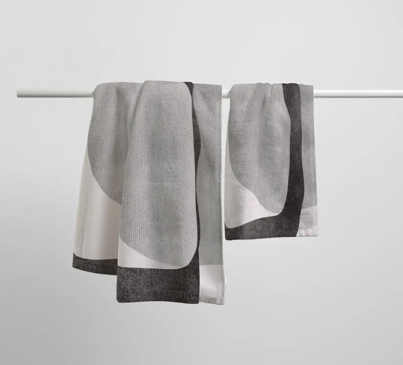 Abstrait noir et audacieux 09 serviette de bain de Little Dean