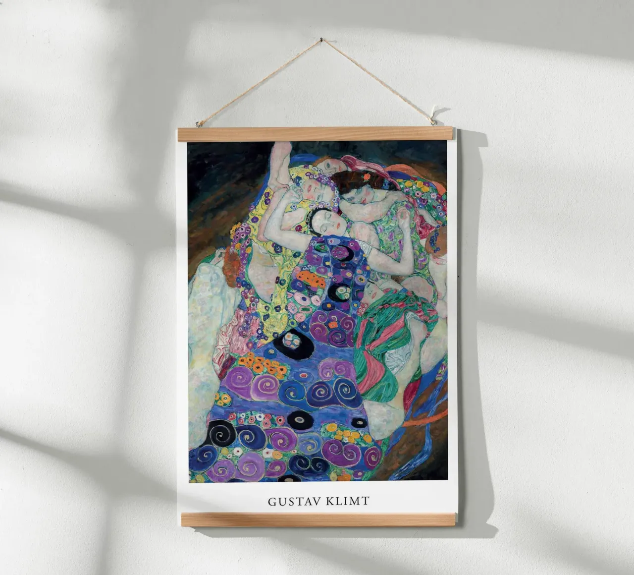 The Virgin by Gustav Klimt poster con telaio in plastica da Super Art