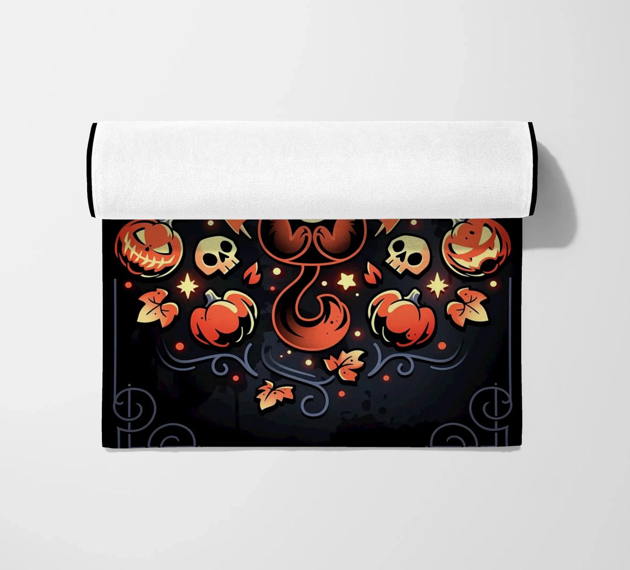 chauve-souris chat citrouilles crânes feuilles d'automne étoiles tourbillons queue aile serviette de plage de Ashish Kashyap