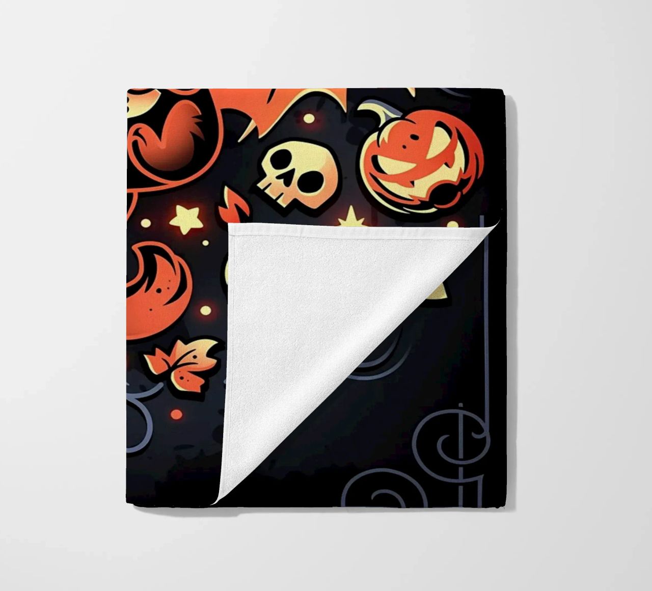 chauve-souris chat citrouilles crânes feuilles d'automne étoiles tourbillons queue aile serviette de plage de Ashish Kashyap