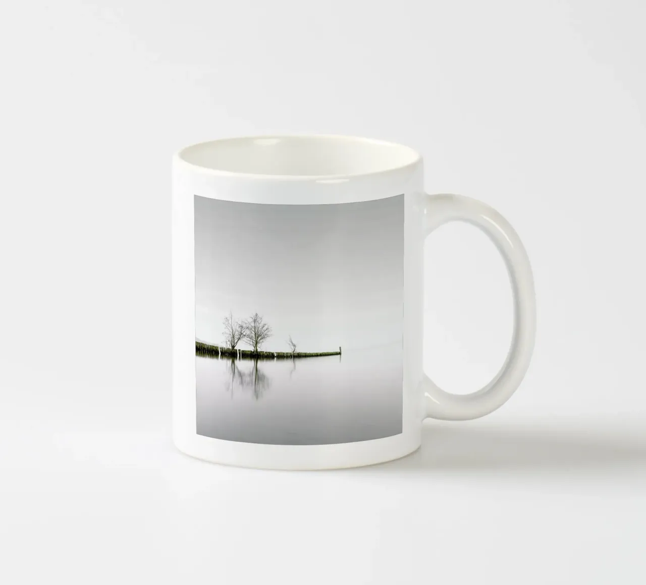 Distant On A Solitary Day | Schwielowsee 2021 tazza in ceramica da Håggard Photography | Ronny Behnert