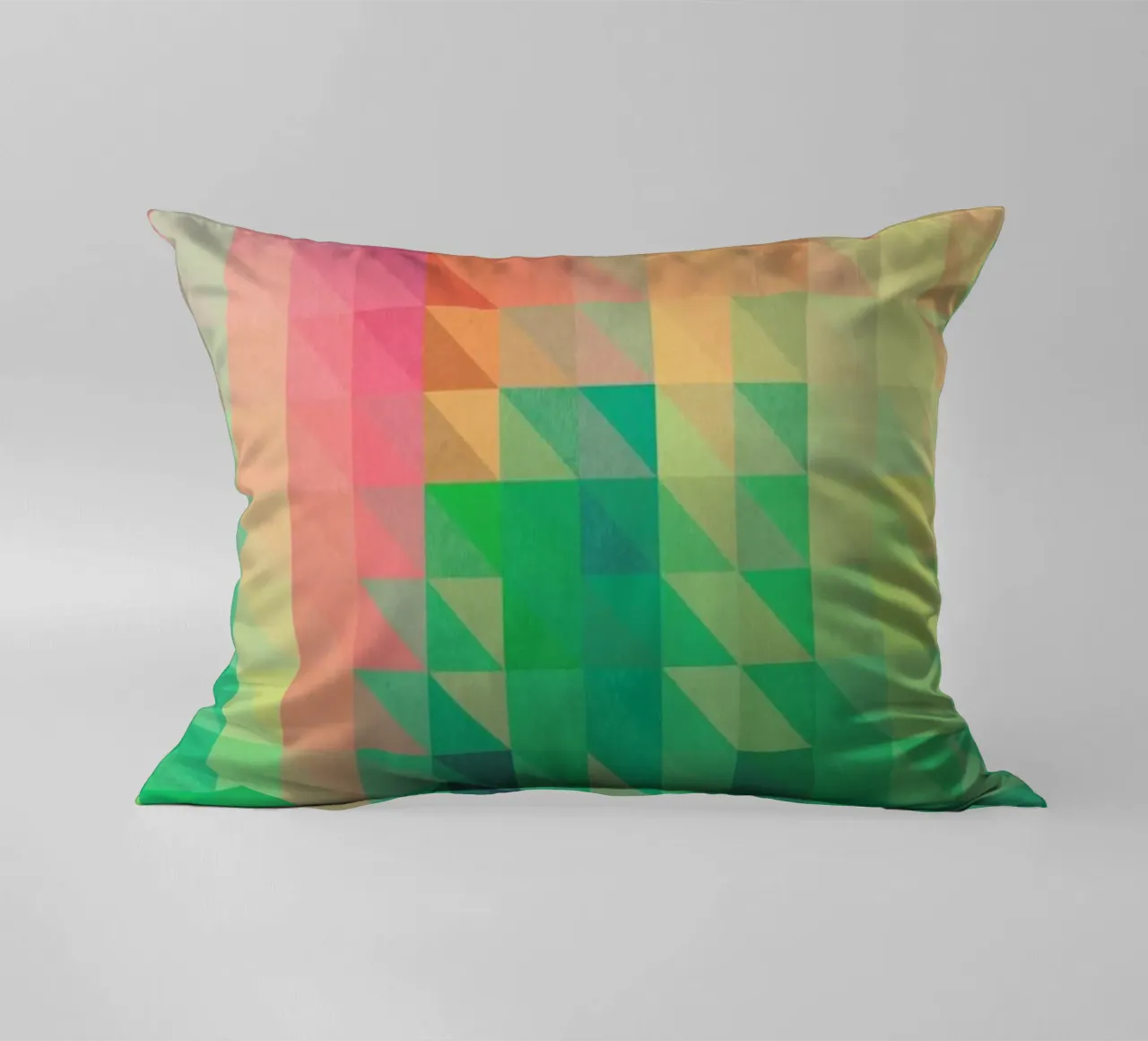 Triangular cuscino da Three Of The Possessed