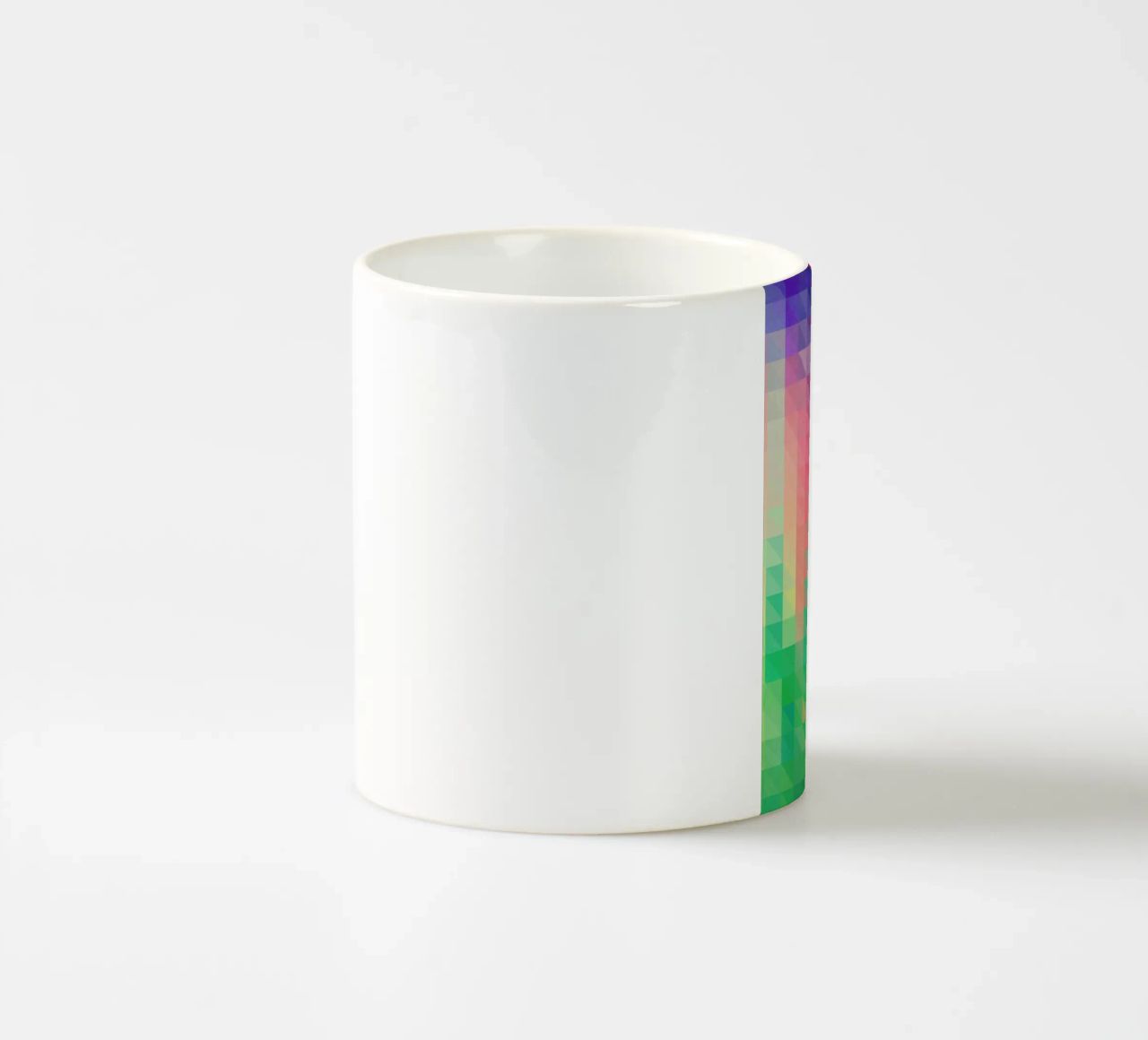 Triangular tazza in ceramica da Three Of The Possessed