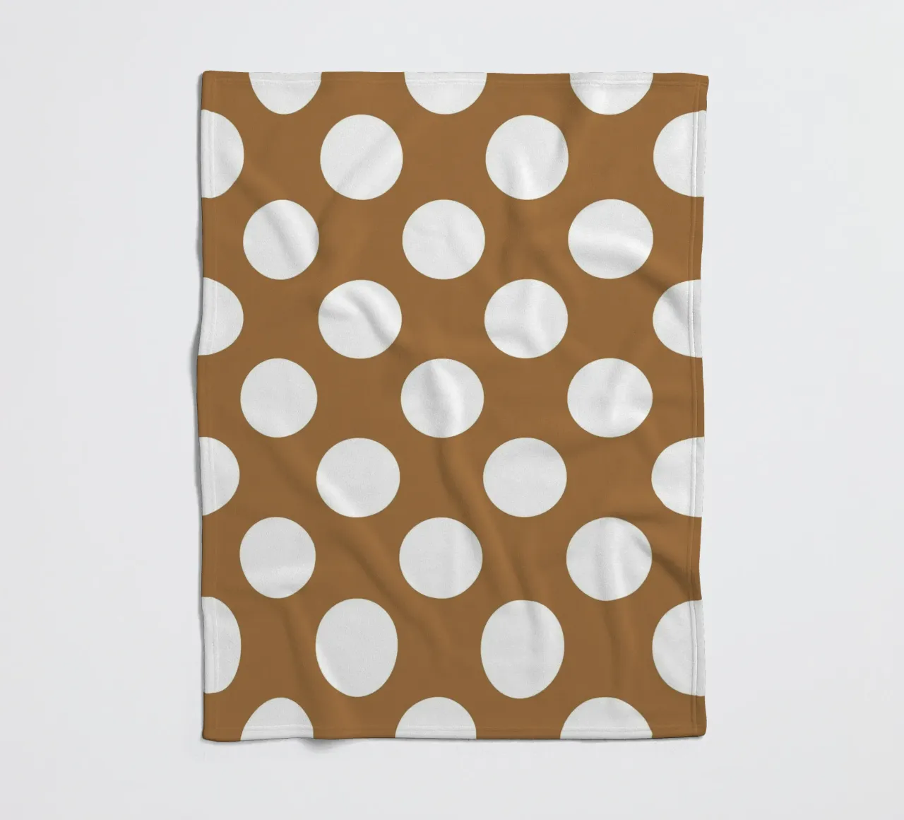 Pois in marrone coperta in pile da Happy Littles