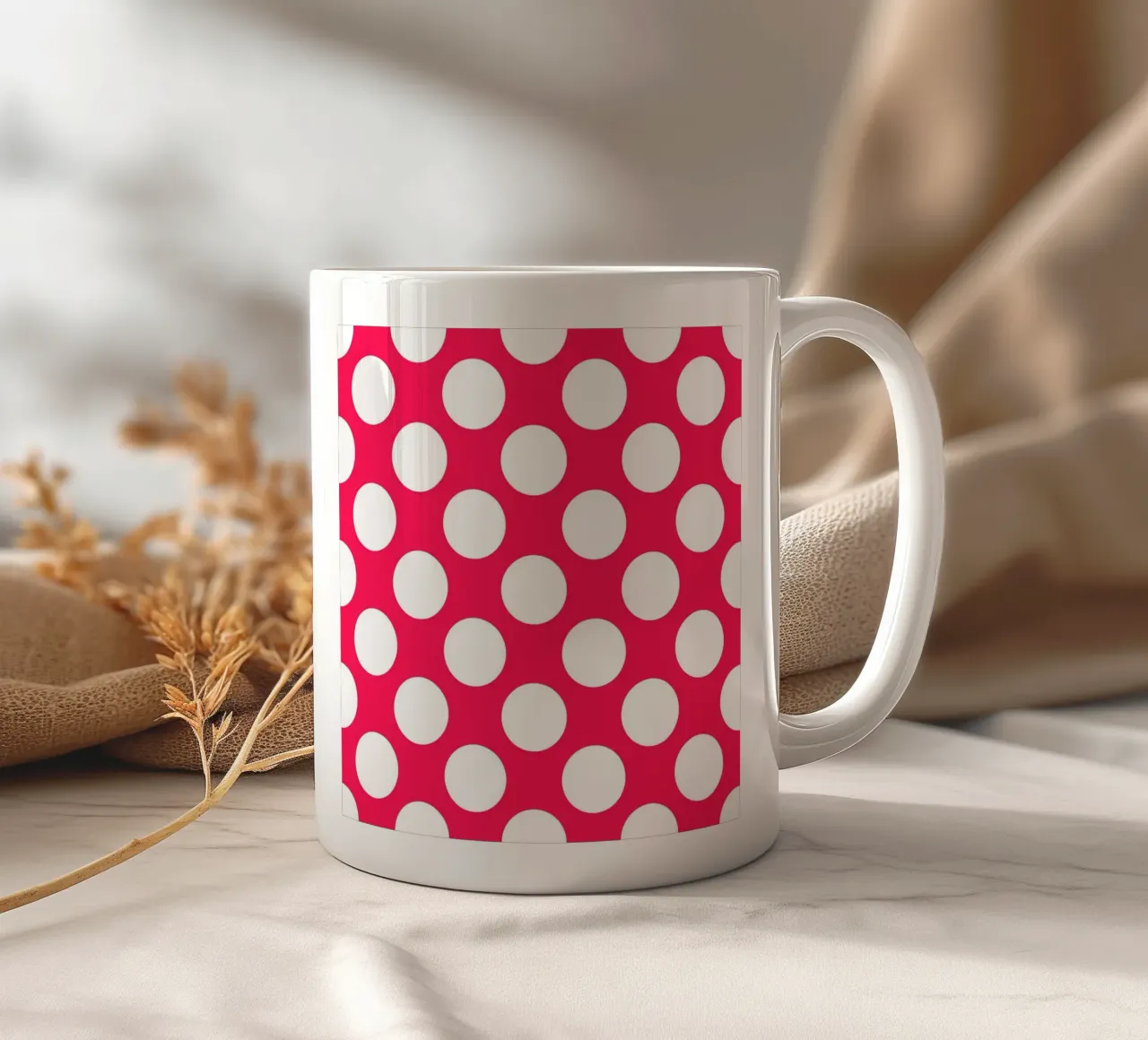 Pois in rosa caldo tazza in ceramica da Happy Littles