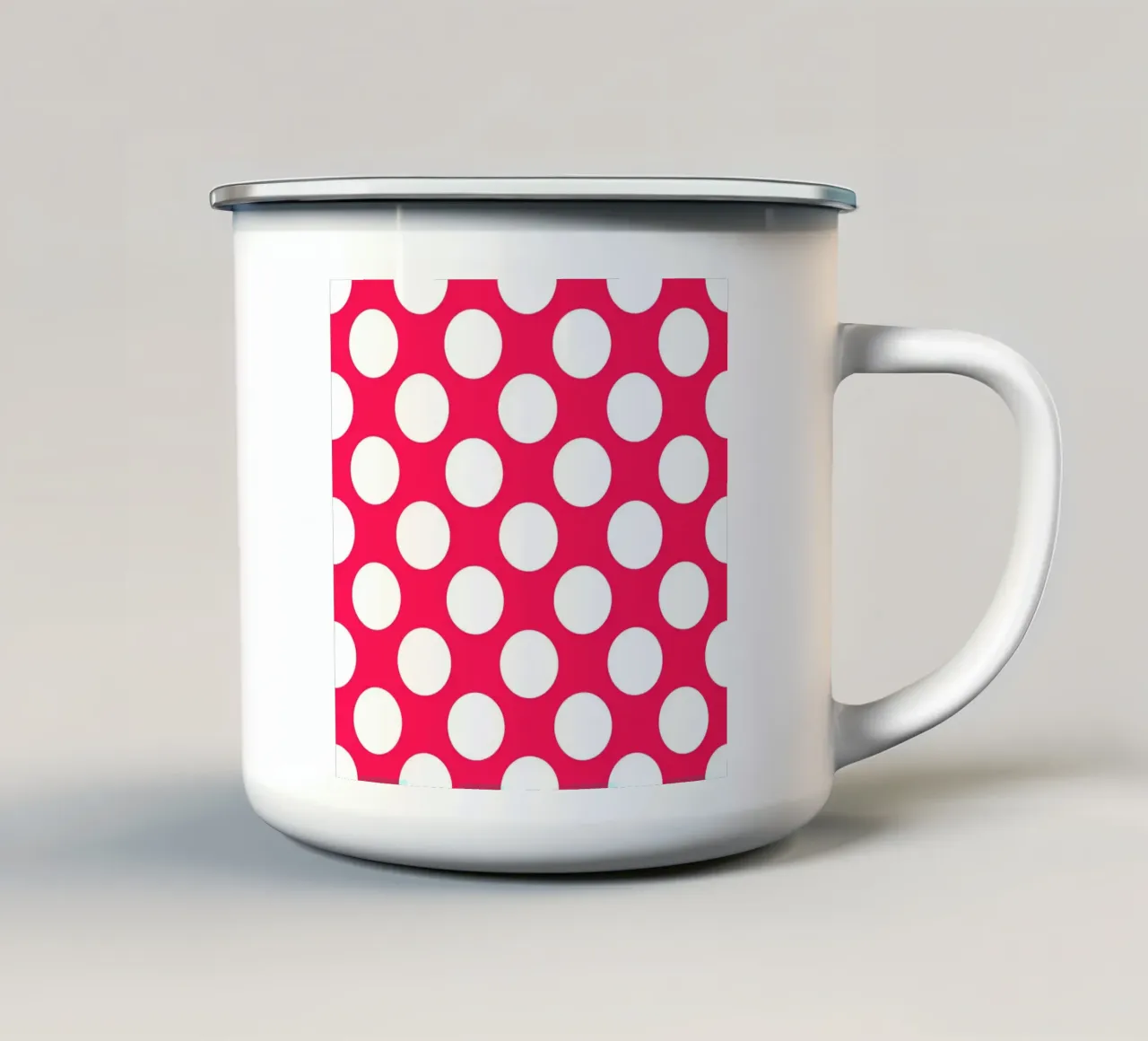 Pois in rosa caldo tazza in smalto da Happy Littles