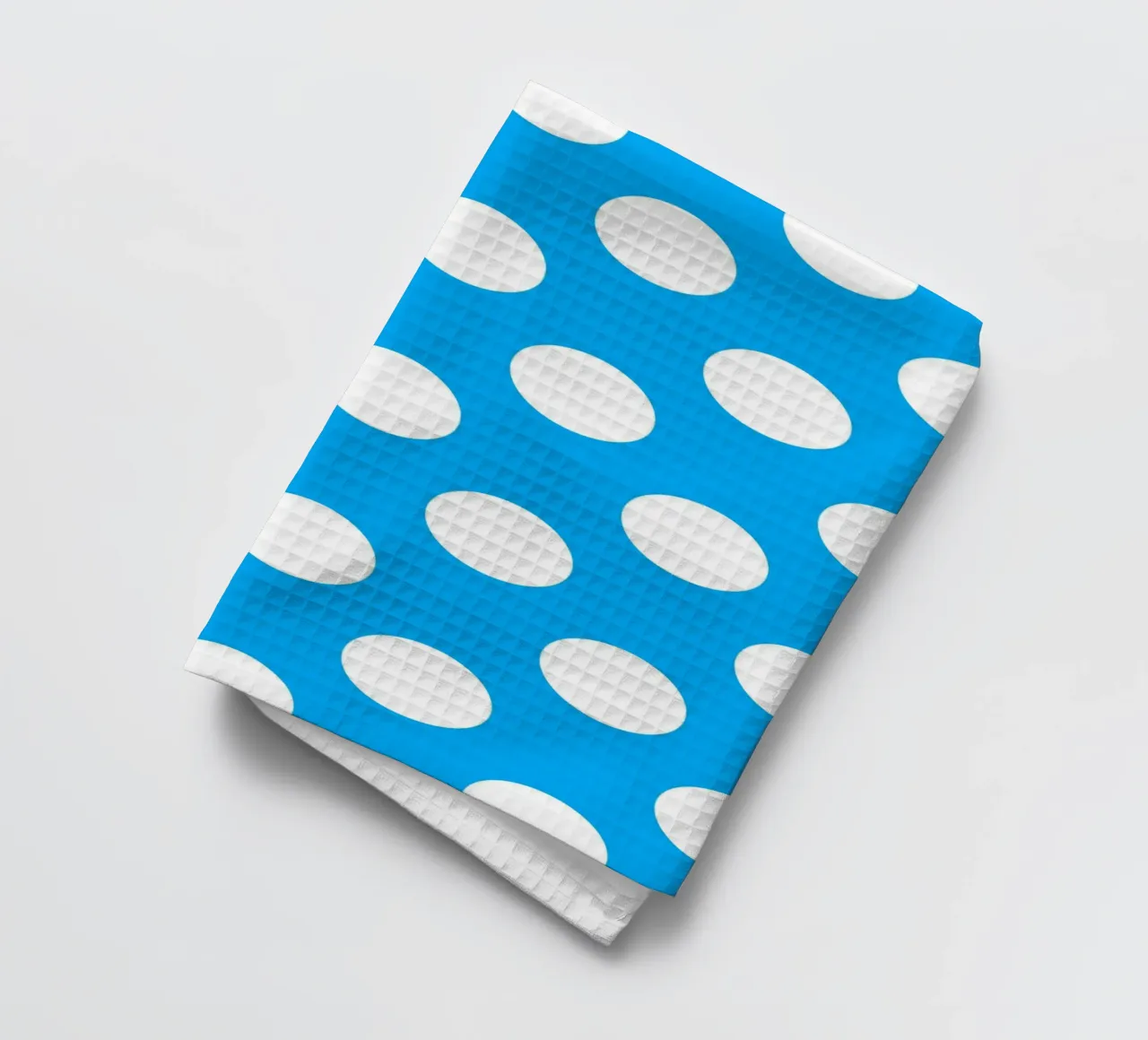 Polka Dots in Himmelblau Geschirrtuch von Happy Littles
