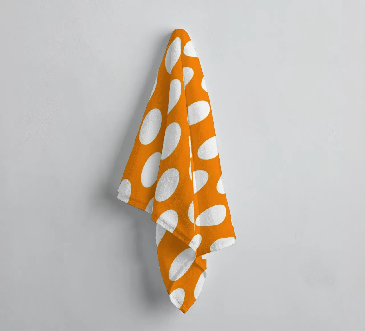 Pois in mandarino asciugamano da bagno da Happy Littles