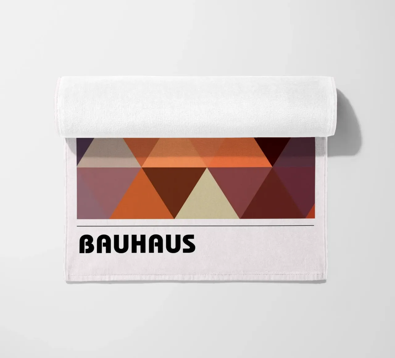 Bauhaus Triangle Grid - Geometric Abstract Modern Art Print toalla de playa de NorwesClub