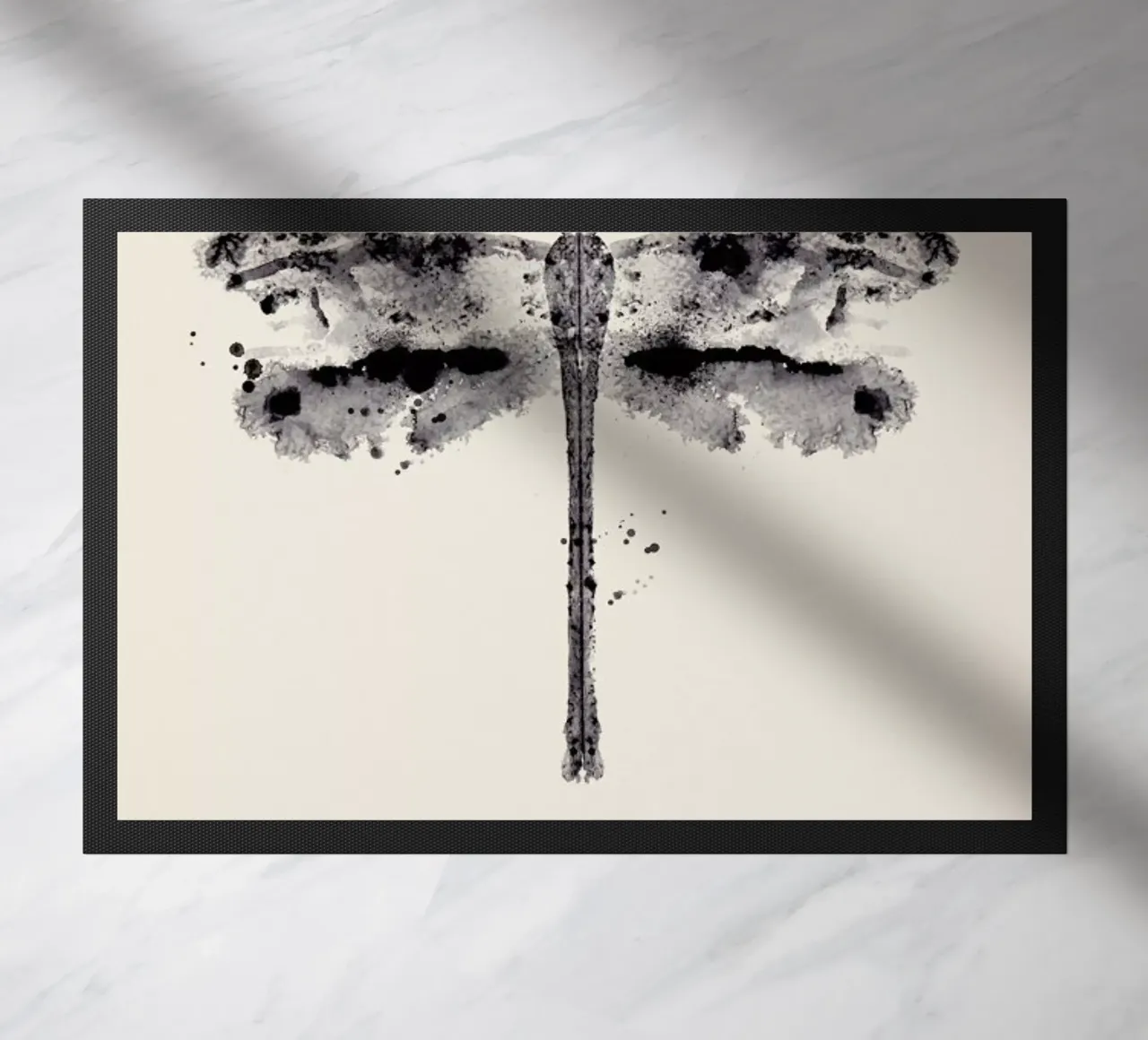 Ink Dragonfly Black & White zerbino da Flora & Fauna