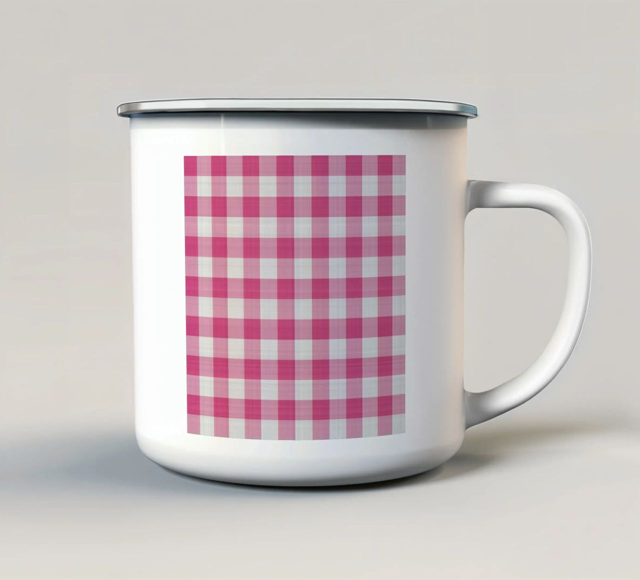 Gingham in rosa intenso grande tazza in smalto da Happy Littles