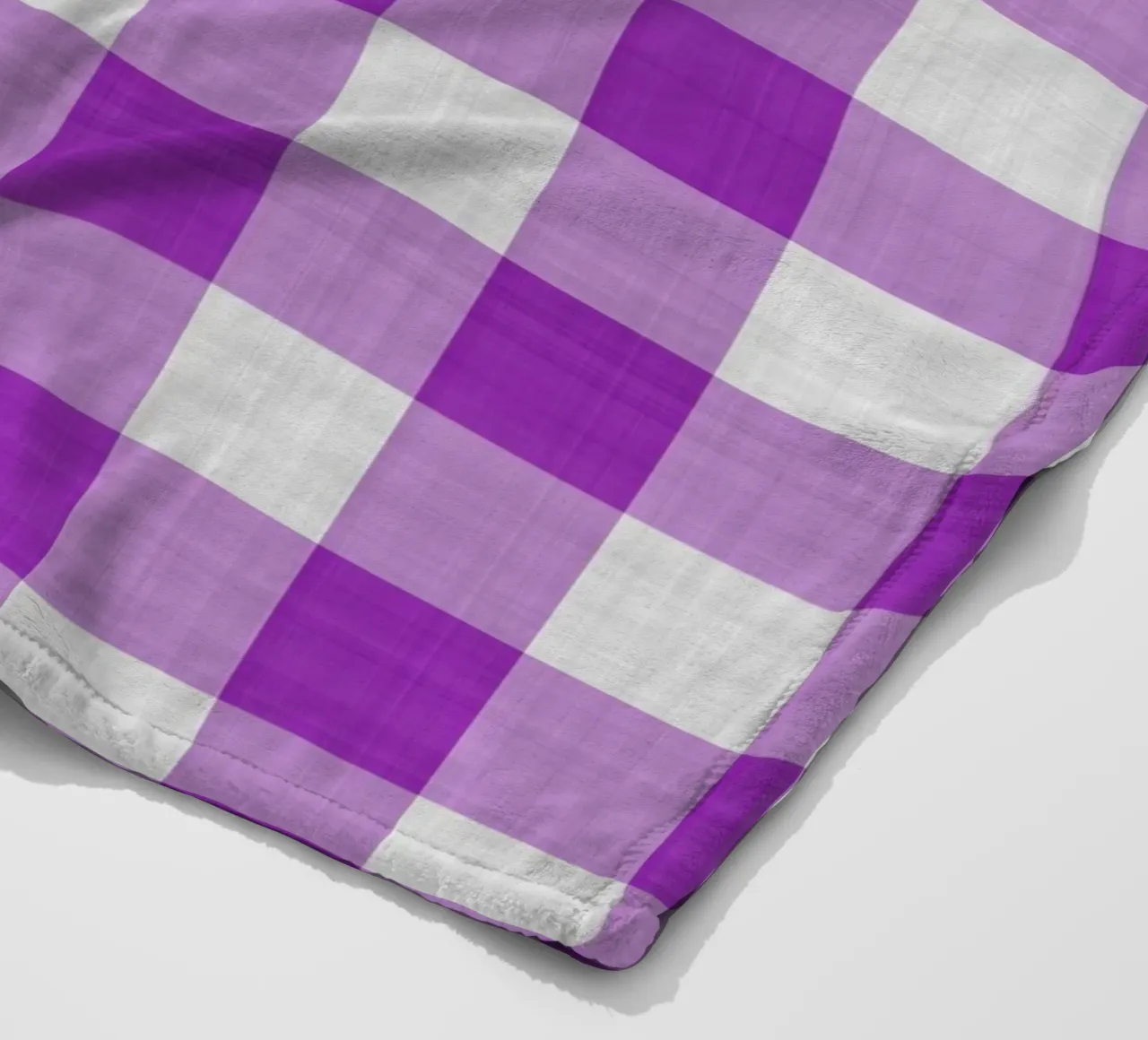 Gingham in viola chiaro grande coperta in pile da Happy Littles