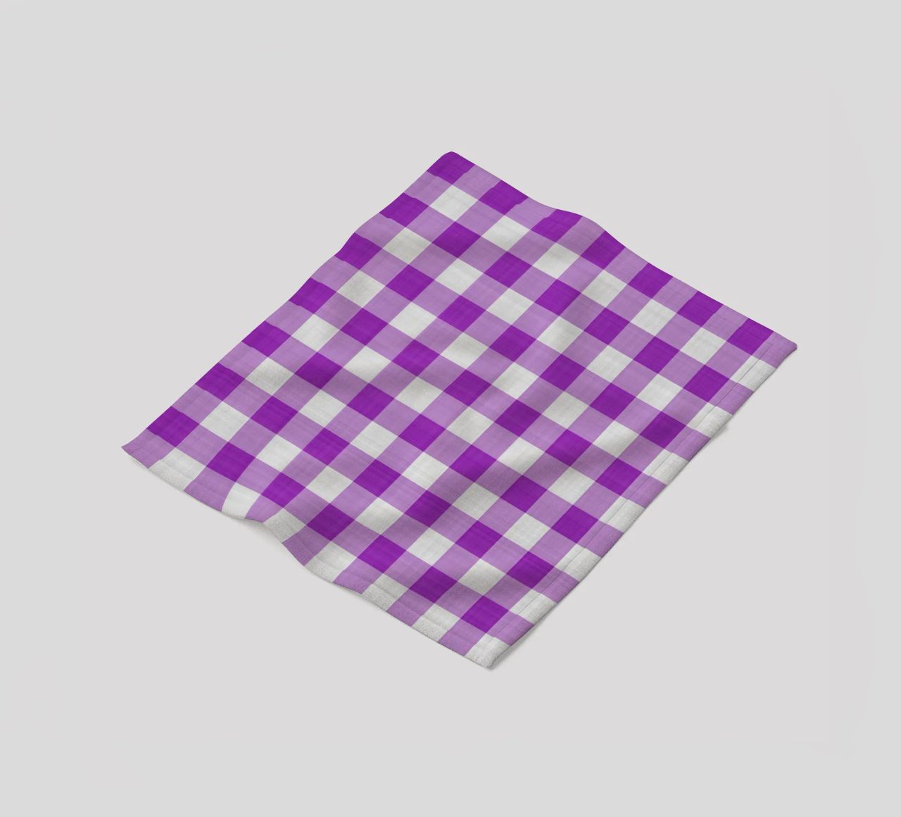 Gingham in viola chiaro grande coperta in pile da Happy Littles