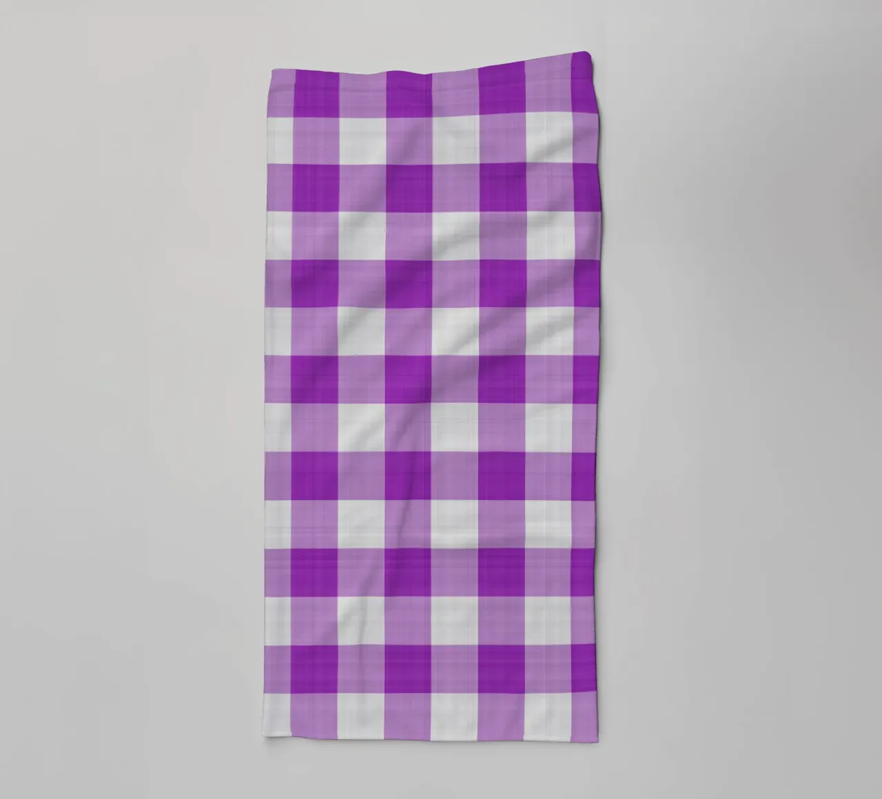 Gingham in lichtpaars Large badhanddoek van Happy Littles