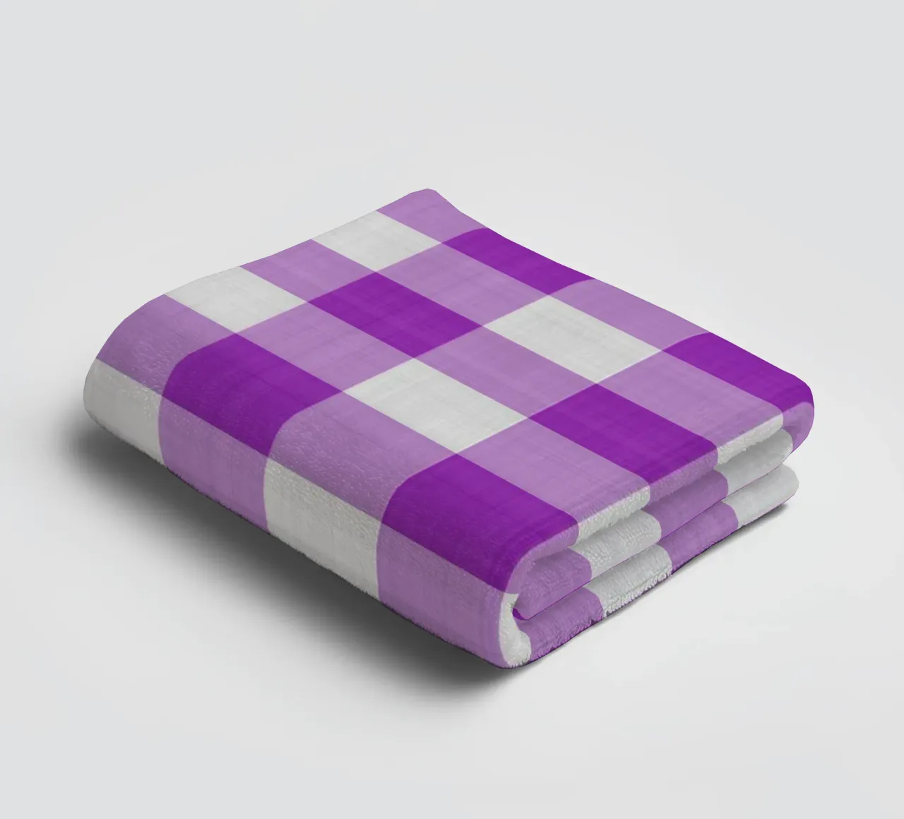 Gingham in Hellviolett Groß Handtuch von Happy Littles