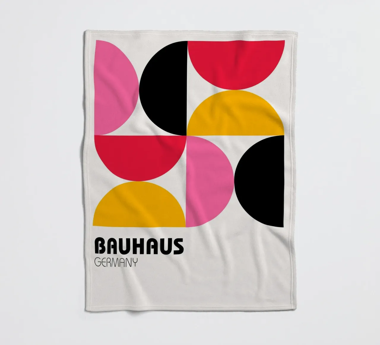 Bauhaus Deutschland Pop - Geometrischer abstrakter Kunstdruck Fleecedecke von NorwesClub